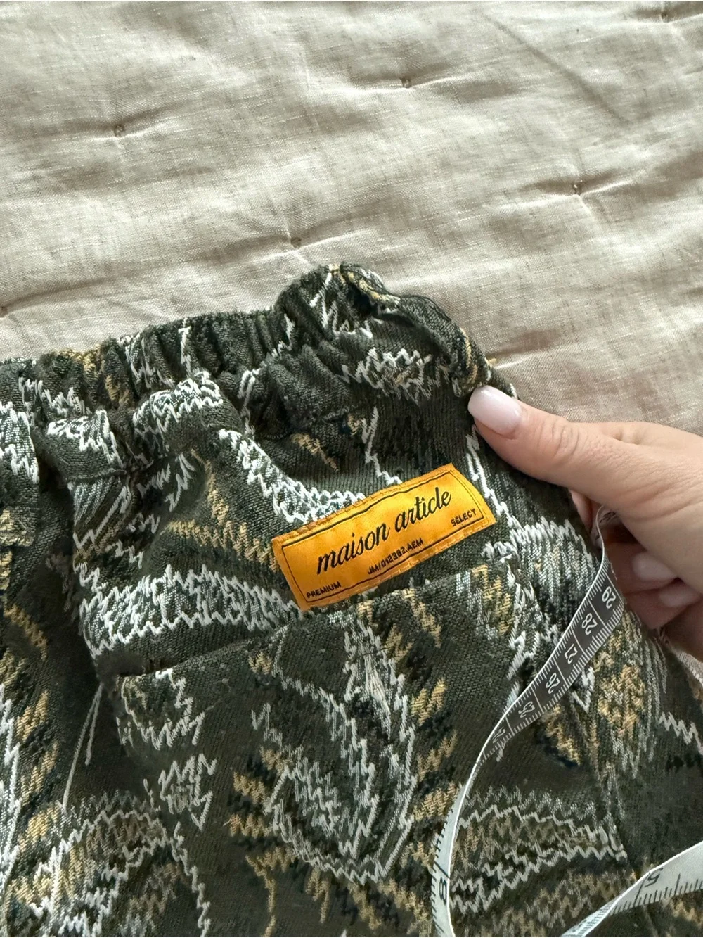 Maison Article floral Tapestry Cargo Joggers Size Medium